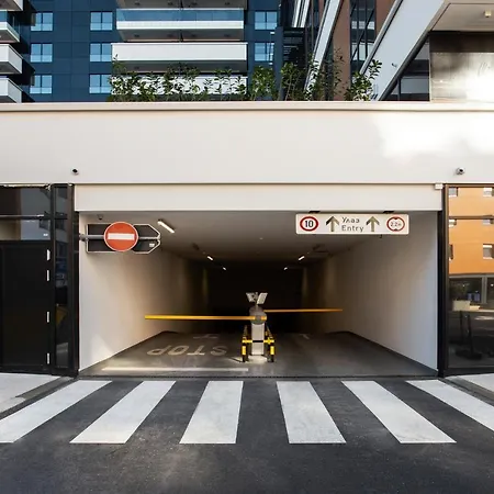 דירה Leo Executive Suite, Self Check-in, Free Garage, Fast Wi-fi, Concierge *