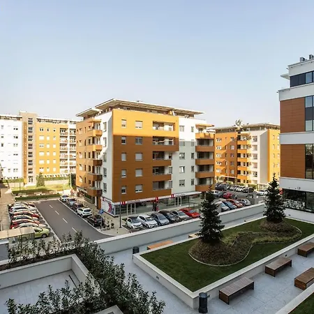 דירה Leo Executive Suite, Self Check-in, Free Garage, Fast Wi-fi, Concierge