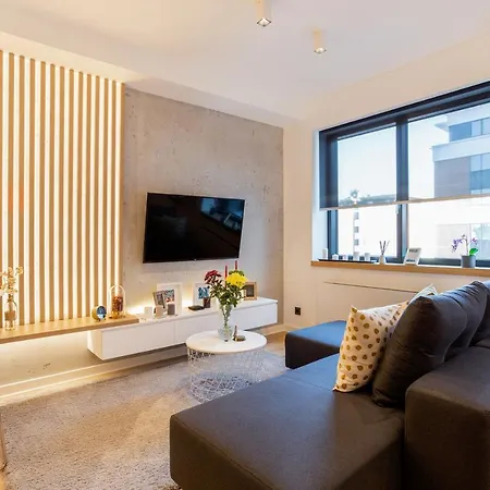 דירה Leo Executive Suite, Self Check-in, Free Garage, Fast Wi-fi, Concierge *